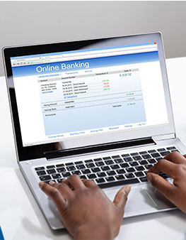 बैंक में खाता कैसे खोलते है ऑनलाइन और ऑफलाइन?