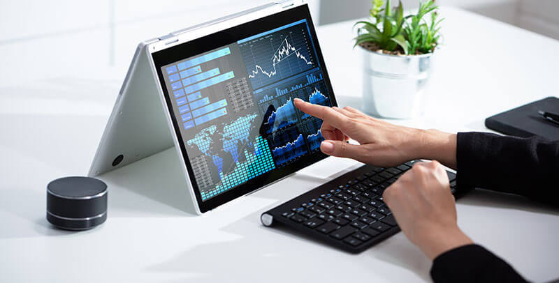 Equity or Hybrid Funds - know which one suits you best Equity or Hybrid Funds - know which one suits you best