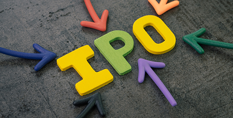 How can SMEs qualify for an IPO?