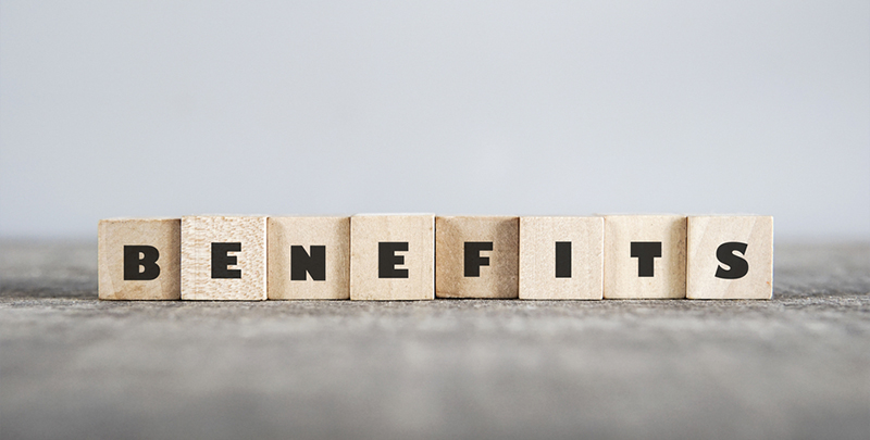 managing_credit_features_and_benefits_of_no_annual_fee_credit_cards