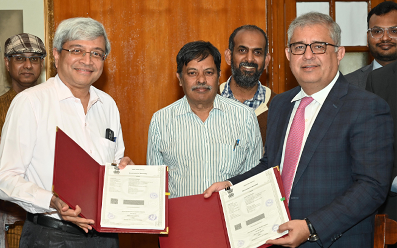 Axis Bank dedicates Mathematics and Computing Centre at IISc