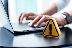 Are you or your parents being scammed? Warning signs you shouldn't ignore